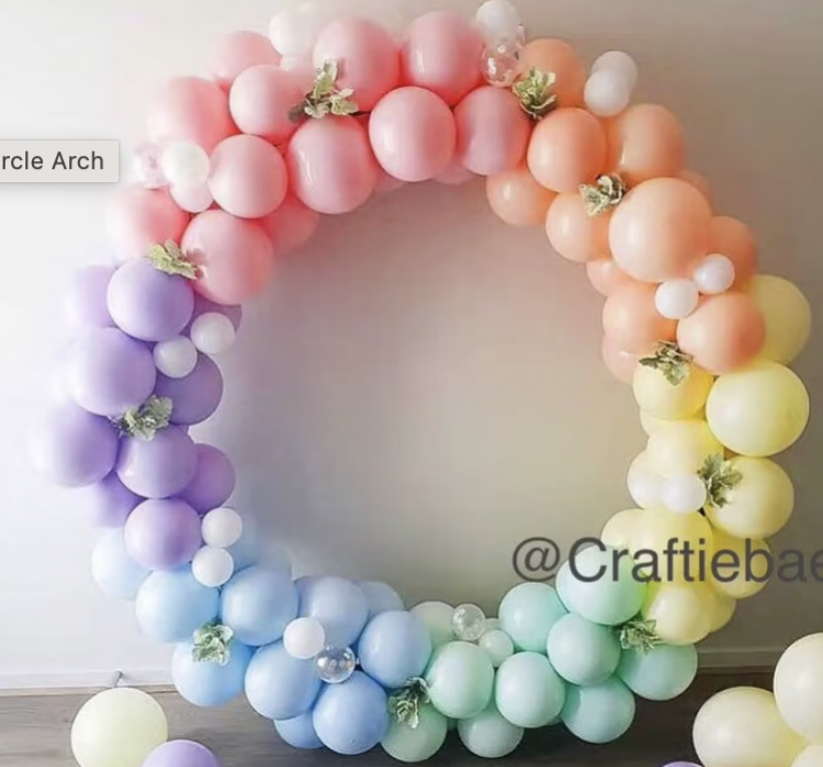 Round Balloon Arch Happy & fun LLC North Miami FL
