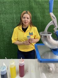 Snow cone machine Attendant