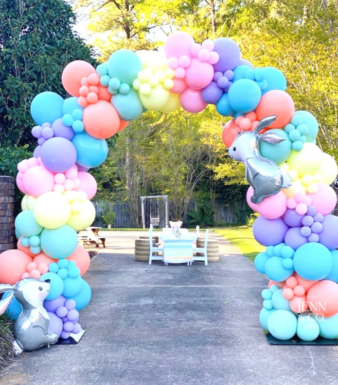 Garland Balloon Arch